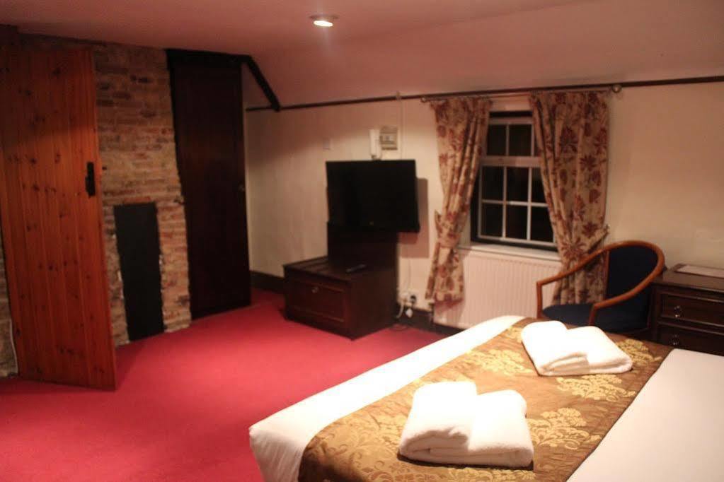 Готель Brandon House Екстер'єр фото